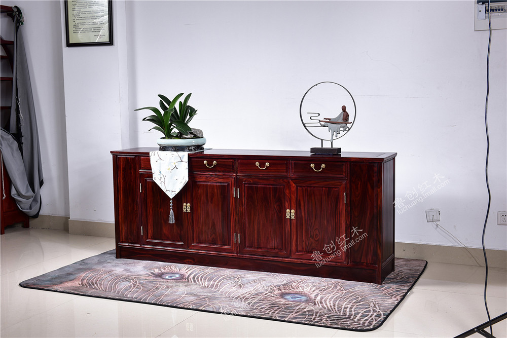 四門(mén)餐邊柜